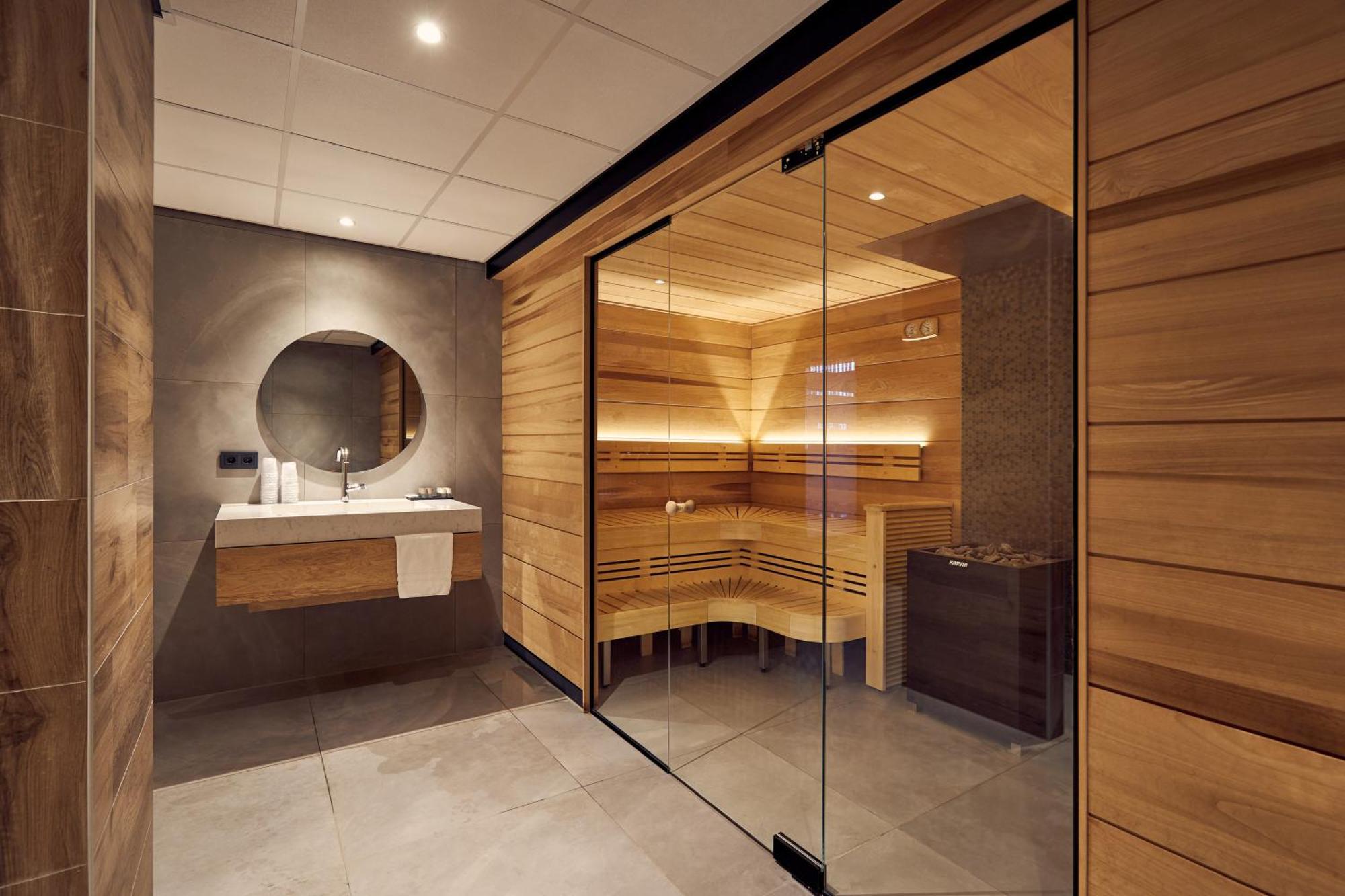 Van Der Valk Hotel Λεουβάρντεν Εξωτερικό φωτογραφία